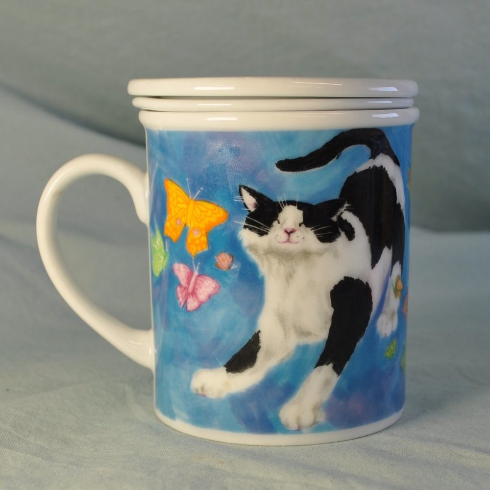 *BOGO mugs* 10 oz mug Connie Williams 1998 tea diffuser with lid cat (w1078)
